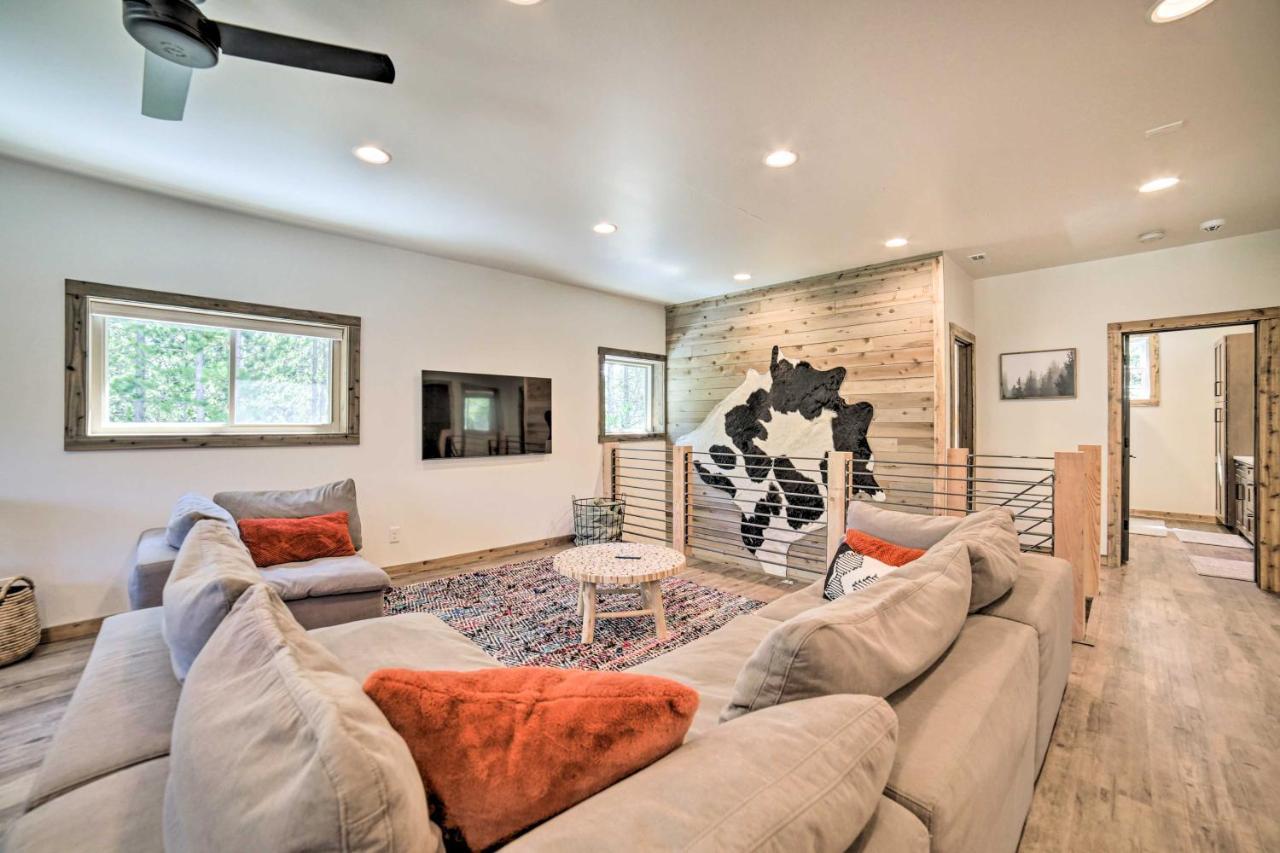 Contemporary Cabin With Game Room And Fire Pit Island Park Ngoại thất bức ảnh